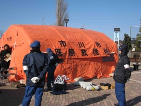 医療救護所(エアーテント)