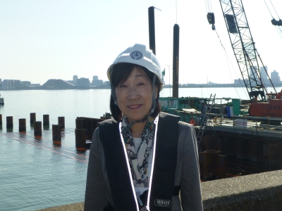 行徳支所長の松崎順子です
