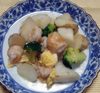 写真：えびと長芋の中華風炒め