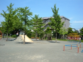 市民が参加している公園例