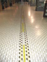 点字ブロック(写真画像) 点字ブロック(写真画像)