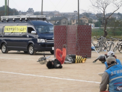 自転車とバイクの衝突