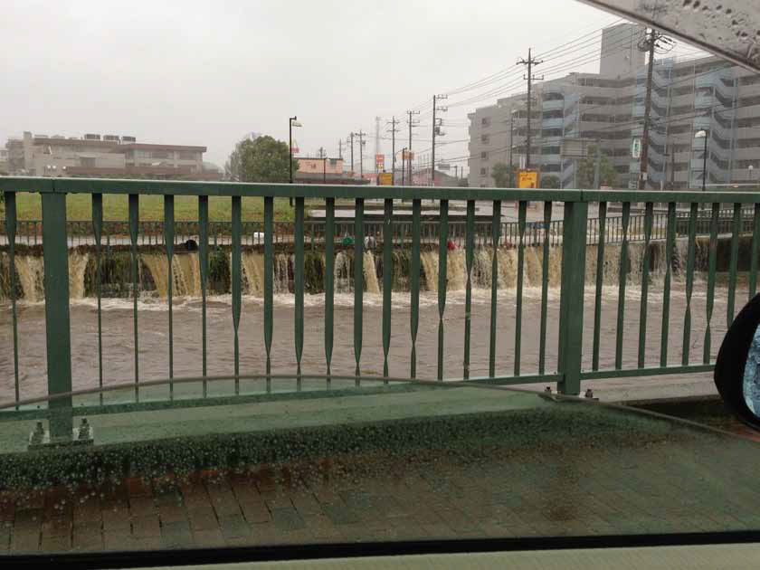 平成25年10月16日　台風26号の市川市内の様子