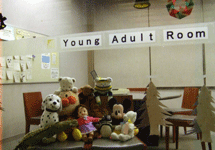 YoungAdultRoomを見ている写真