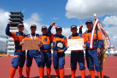 千葉県消防操法大会 市川市消防団第6分団 優秀賞受賞 市川市公式webサイト