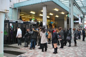 写真：市川駅北口の様子