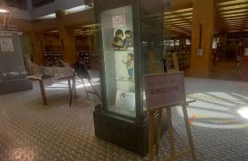 展示塔 市川の文化人ミニ展示 早野たづ子展 写真:市川の文化人ミニ展示 早野たづ子展