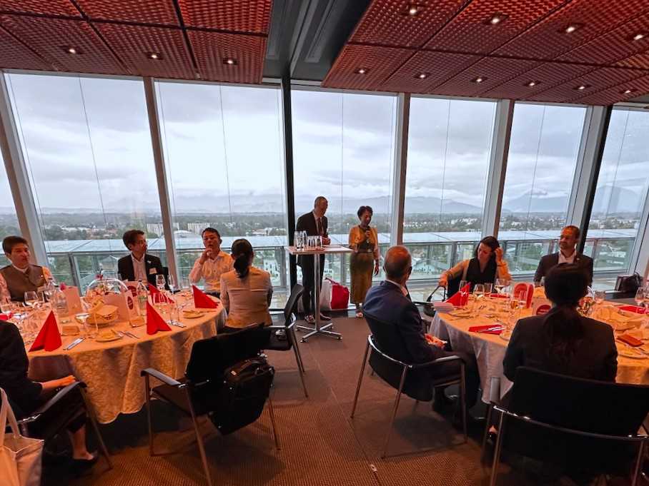 歓迎晩餐会の様子