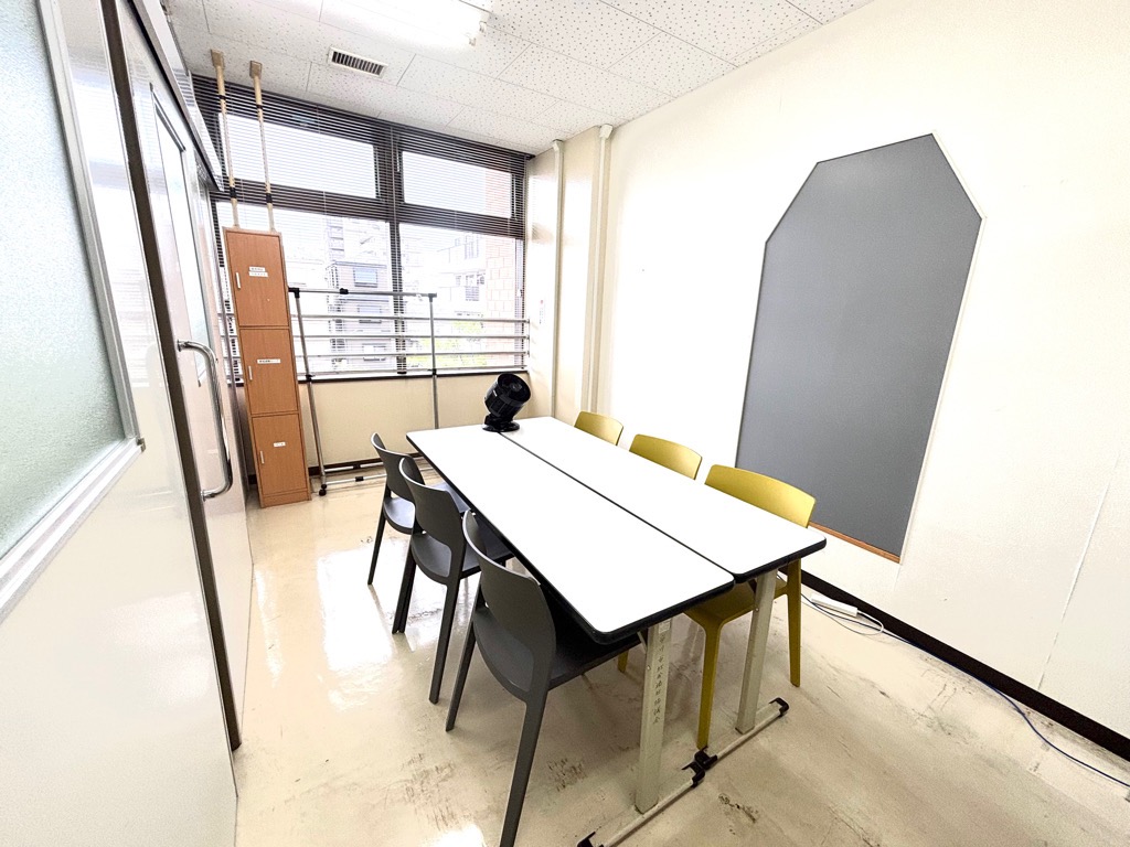 市民活動支援センター行徳　ミーティングスペース