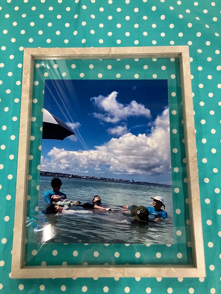 あいわん　沖縄の海に浮く 0000473229