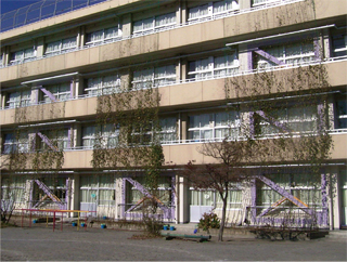 工事後の富美浜小学校