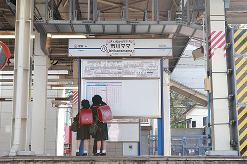 …母の日…ママの日……市川ママ駅