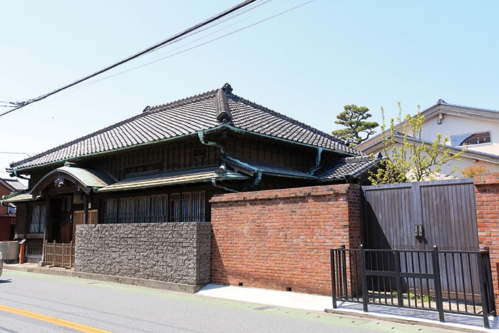 加藤邸・煉瓦塀