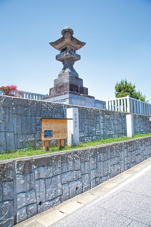 本行徳にある常夜灯は、船による江戸との往来が盛んであった文化9(1812)年に建てられたものですが、建てた目的は次のうちどれか。
