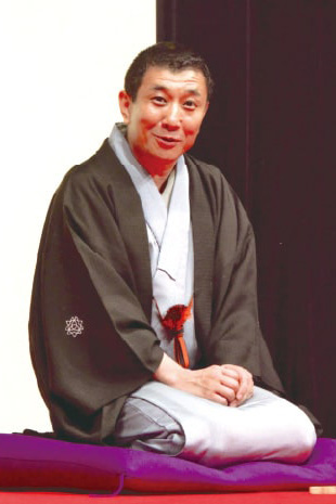 顔画像:三遊亭兼好