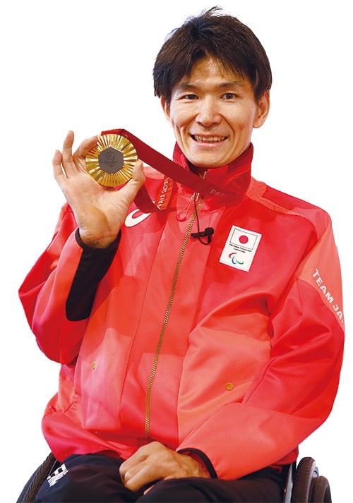 顔画像：羽賀理之選手