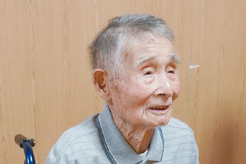 顔画像：松丸亨さん