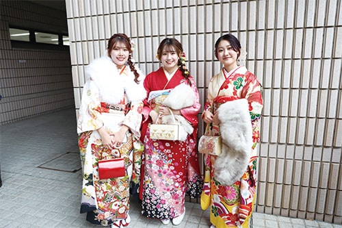 画像:祝 二十歳の門出