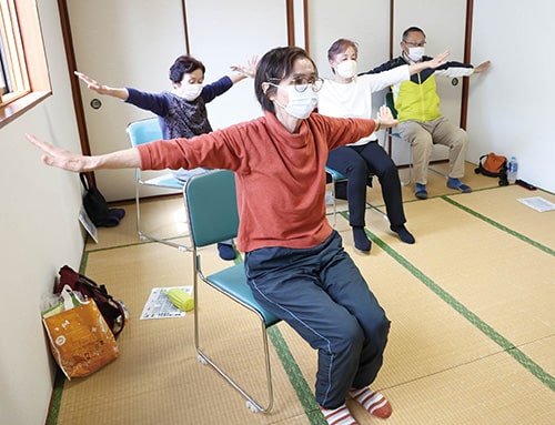 画像:肩の体操