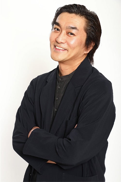 顔画像：平成ノブシコブシ 徳井健太氏