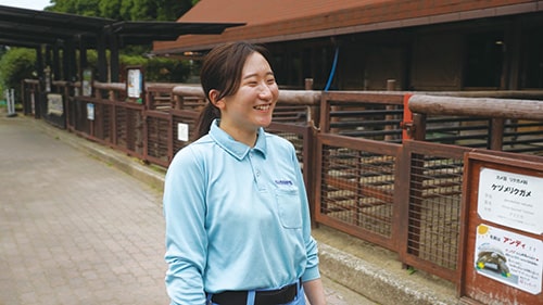 小野 飼育員