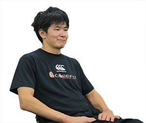 顔写真:羽賀理之選手