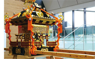 [3]文化を身近に感じられる庁舎の画像