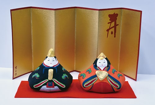 自由に絵を描いてオリジナルのひな人形を作ろうの画像