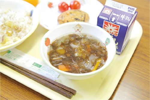 画像：生ノリのうまみを生かしたみそ汁