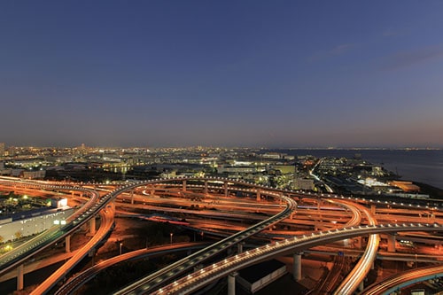 煌煌(こうこう)と光る高谷Jctの画像