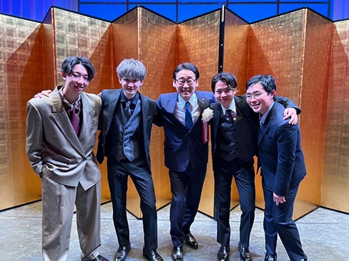 画像：二十歳の集いの実行委員との画像2