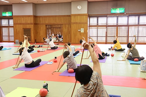 画像：ピラティス教室