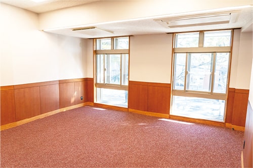 顔画像：音楽スタジオ