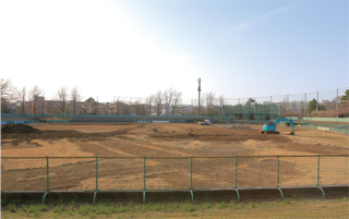 改修が進む国府台球場の画像