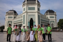 大モスクの見学の画像