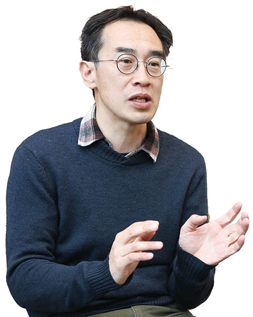 顔画像：横山 作業療法士（市リハビリテーション協議会 会長）