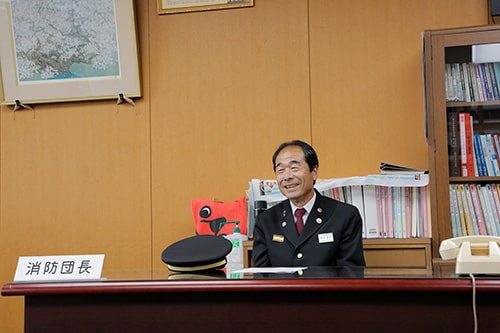 顔画像：4月に就任した岡本宜幸（たかゆき）団長