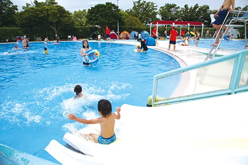 子供プールの画像