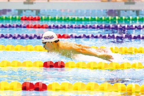 画像：競泳 200メートルバタフライ3