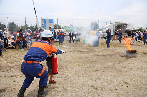 画像：初期消火訓練の様子の画像2