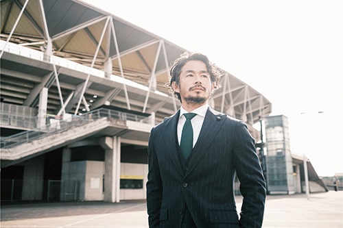 画像：サッカークリニックのゲスト佐藤勇人氏（元 Jリーガー、元日本代表）