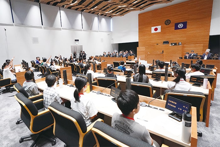 画像：市立小学校39校、私立小学校3校(昭和学院・日出学園・国府台女子学院)の計42校の児童が参加しました