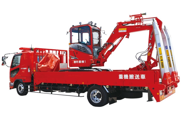 画像：油圧ショベル・重機搬送車