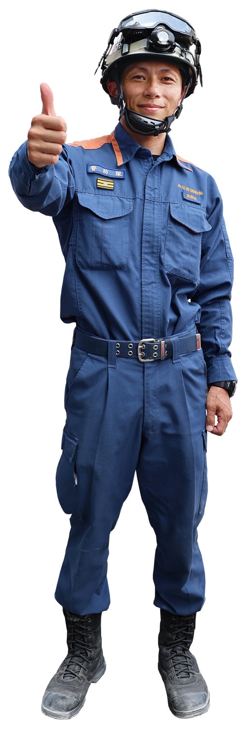 顔画像：消防士