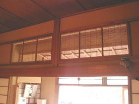 夏のしつらえ　和室・欄間
