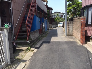 拡幅前の道路の画像