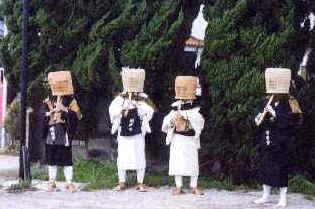 写真：虚無僧尺八演奏の様子2