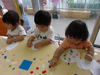 シールはがしの画像