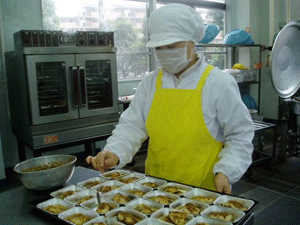 調理の様子2の画像