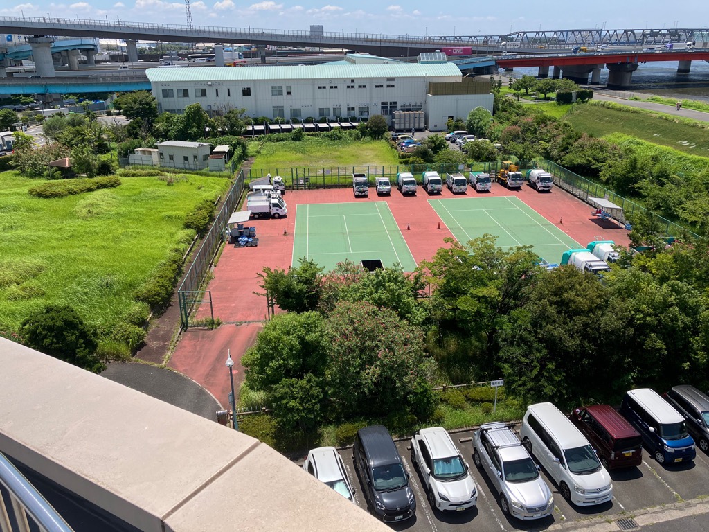 管理棟からみた工事現場（西側）の画像